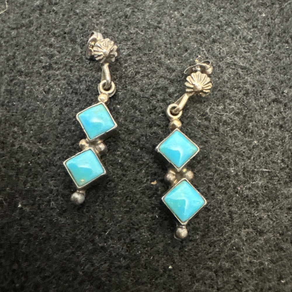 Native American Zuni 925 Bear Mark Turquoise Pierced Dangle Earrings Vintage